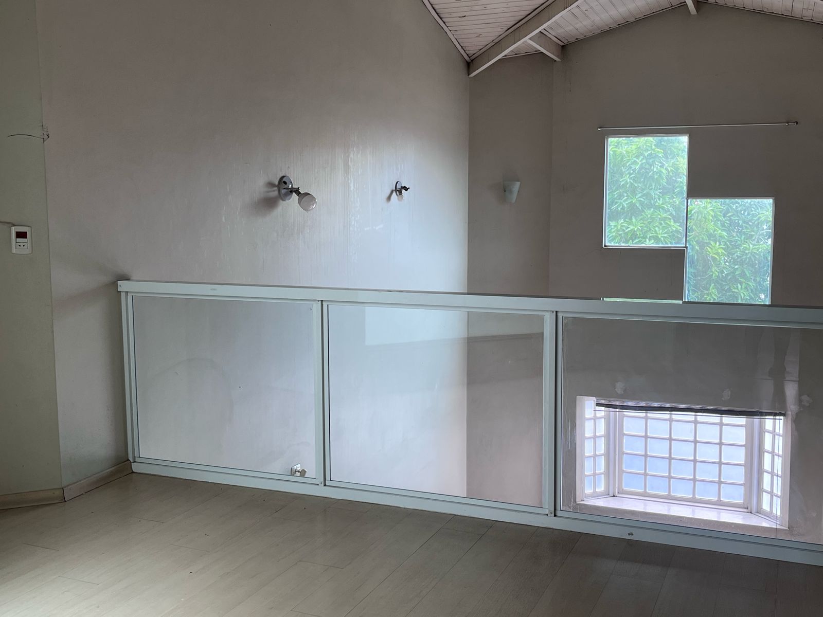 Sobrado Á Venda - Alto Padrão - Jordanopolis Ótima Localização