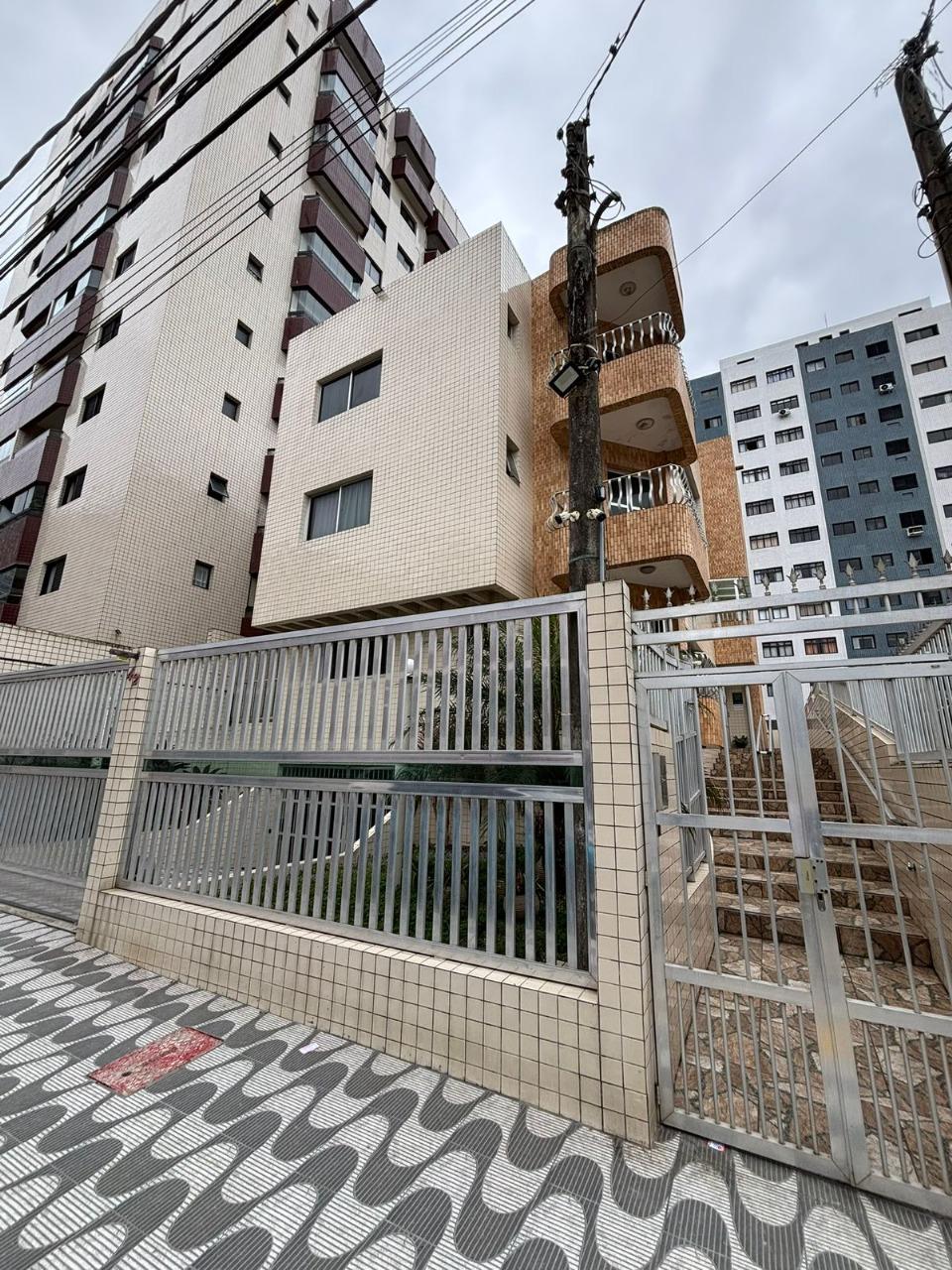 Apartamento a Venda Vila Tupi Praia Grande SP - 70M² Porteira Fechada  2 quadras da praia